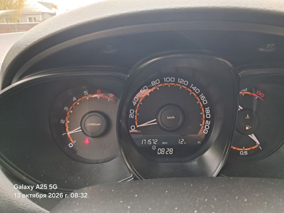 Продам автомобиль Lada Westa