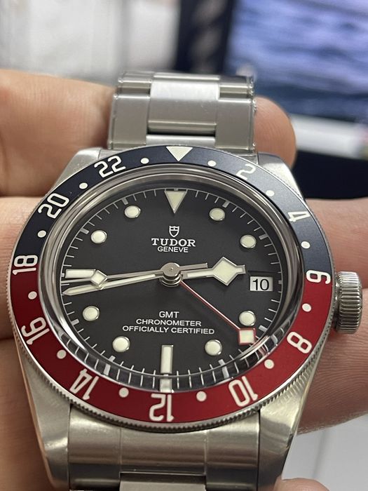 Vand ceas Tudor Black Bay GMT