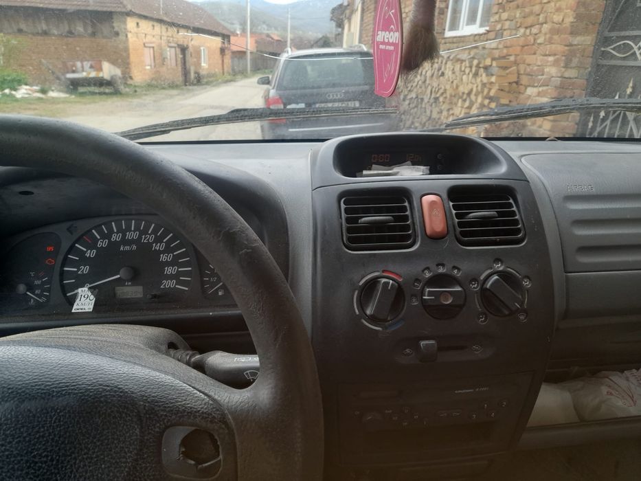 Vand Opel Agila din 2001