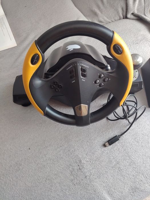 Volan gaming Myria Ps4 , pc , xbox one ideal pentru copii