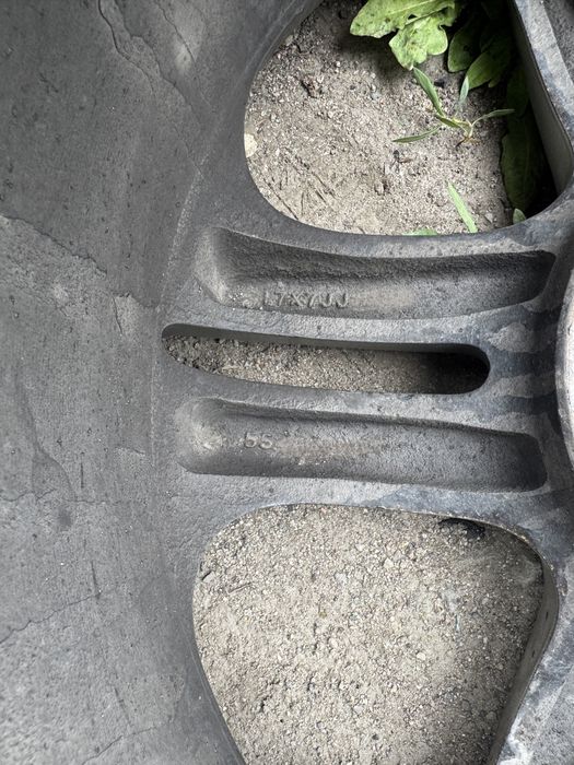 Продам диски на хонду одисей