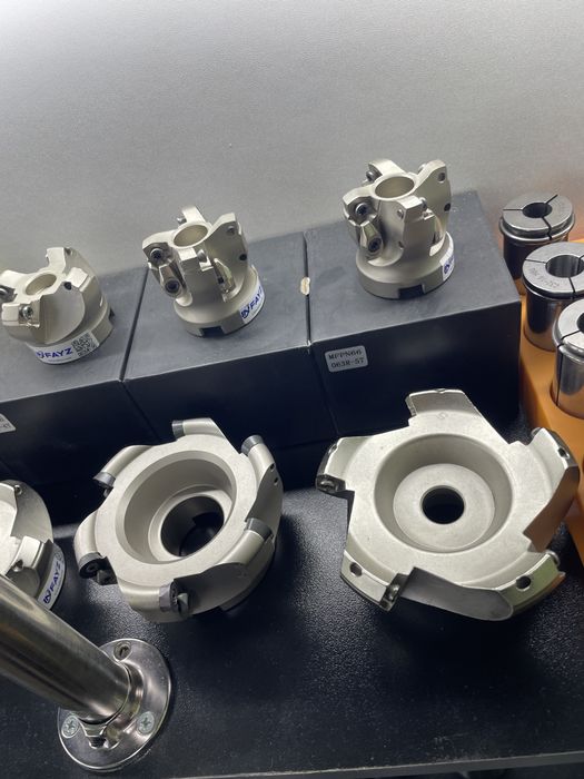 Торцевой фреза Torsevoy freza Frezalar