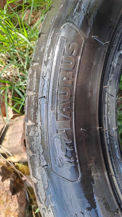 Anvelope 225/25 R17