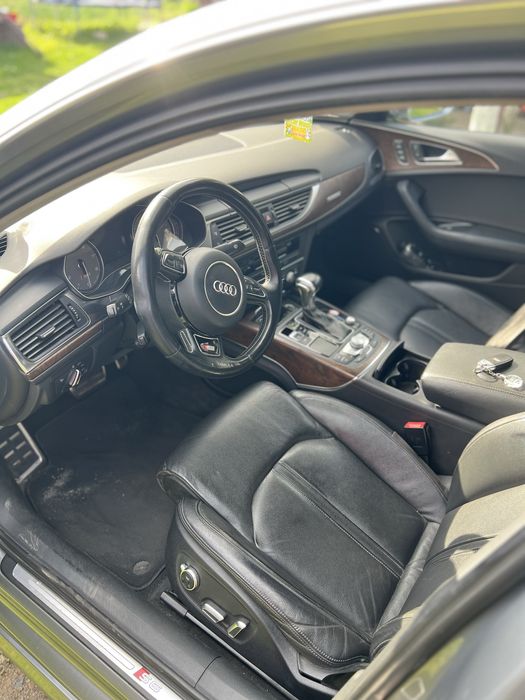 Vand / schimb audi s6 2014 cu pierderi de ulei intre v