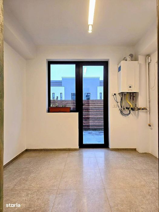 Vand apartament 3 camere cu gradina proprie, comision 0, TVA INCLUS.