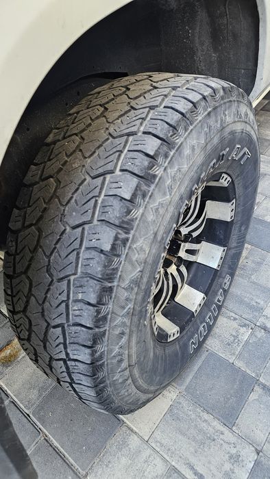 Продам резину 285/75/R16