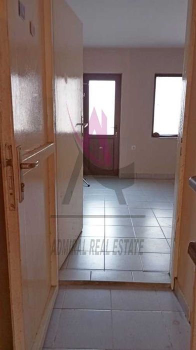 Дава се под наем Офис в Варна, Център - 20 кв.м за 175 € - Снимка #2