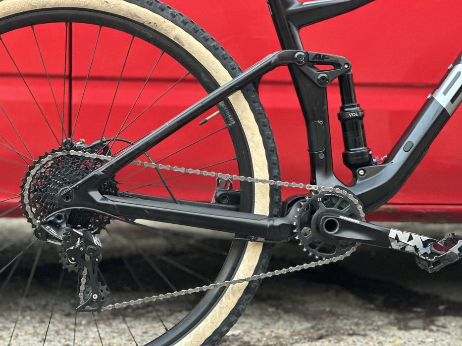 Карбонов велосипед BMc Agonist 29”