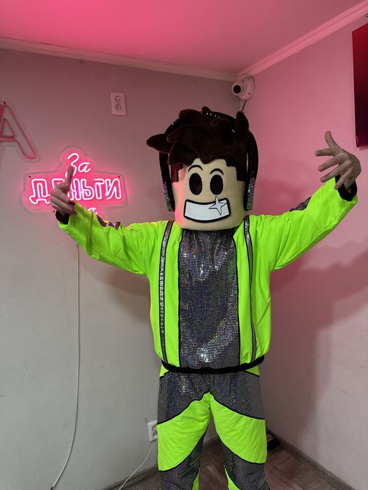 Роблокс ростовая кукла, аниматор