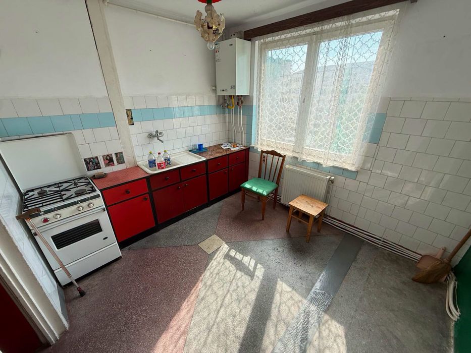 Ofer spre Vânzare Apartament 2 camere  Zona Centrala, Str Corvinilor , Etaj 3 din 4