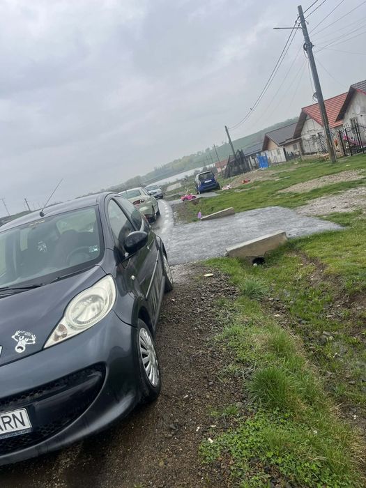 Vând pejou din 2006 motor de 1.4 dizel