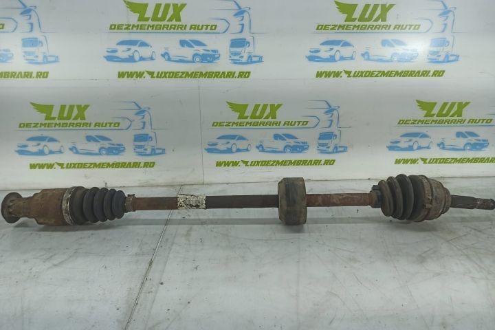 Planetara dreapta fata 8200985007 1.2 1.6 Renault Logan 1 seria