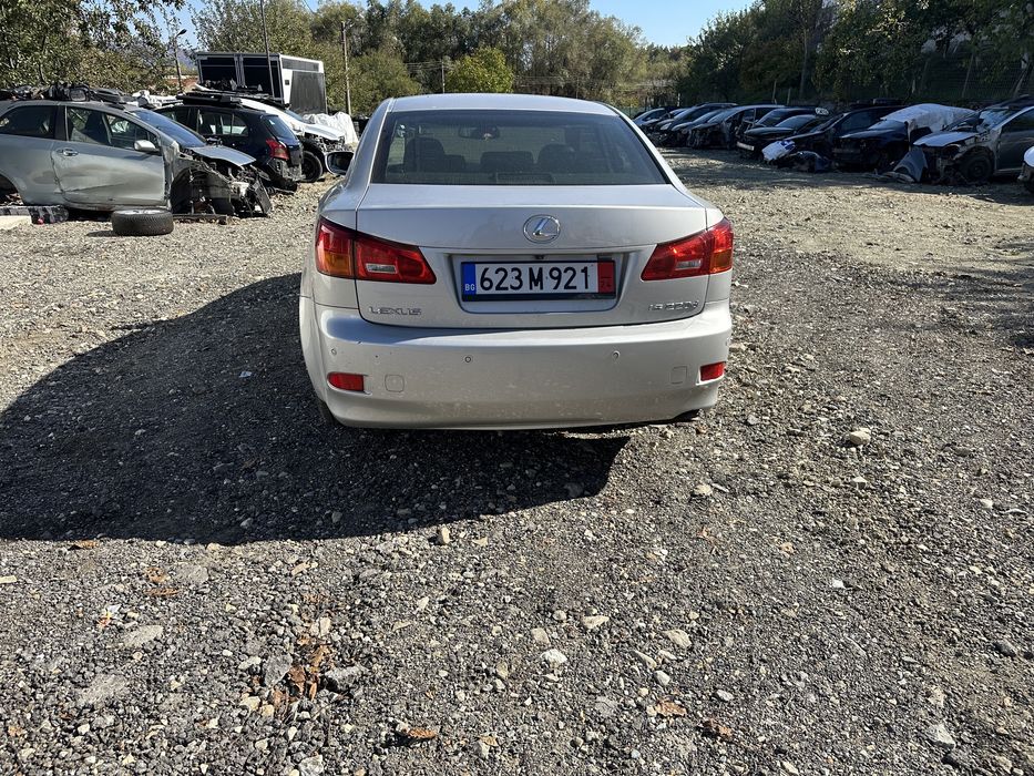 Lexus Лексус IS 220d 177 кс На части!
