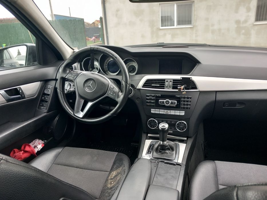 Piese Mercedes C class w204