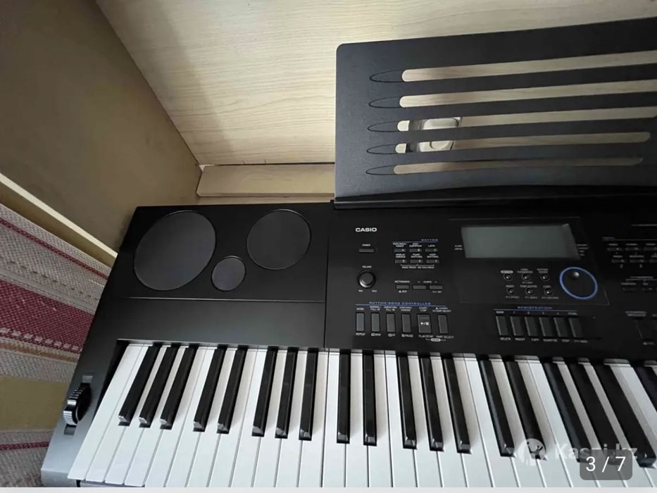 Продам новый синтезатор Casio!
