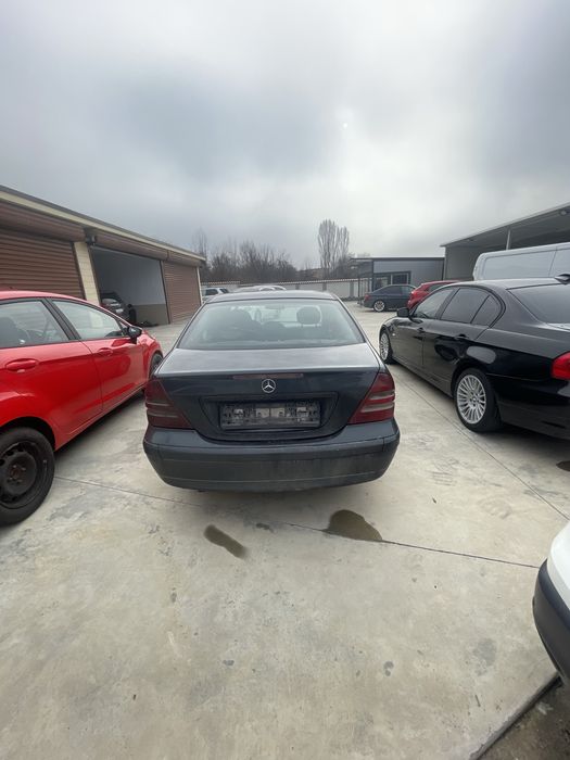 C220 143hp само НА ЧАСТИ