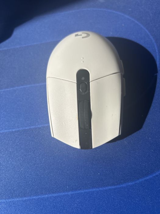 Мышька logitech lightspeed g304