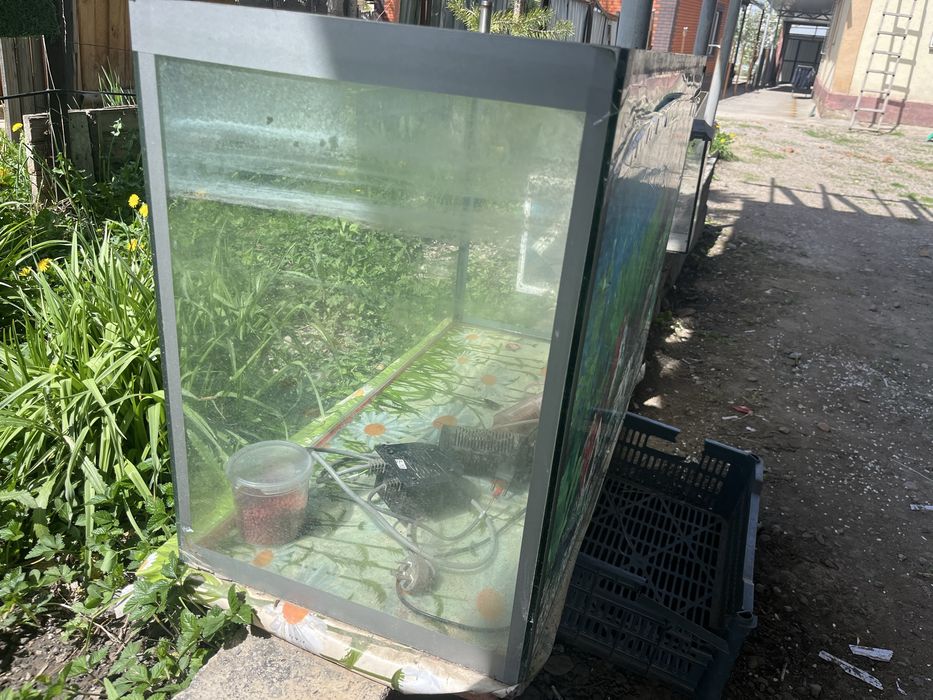 Аквариумы в отличном состоянии