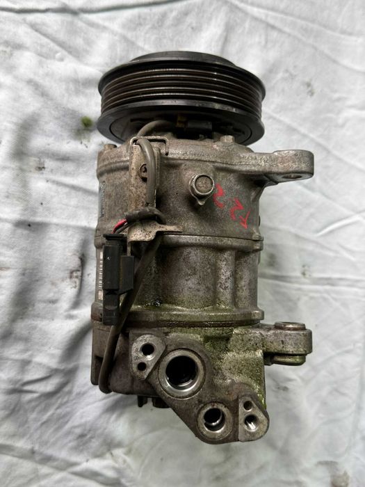 Compresor ac clima aer conditionat BMW F20 F22 F30 F31 F32 F33 F34 F36 cod 9299328