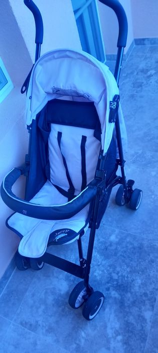 Лятна количка за момиче Мони Джери