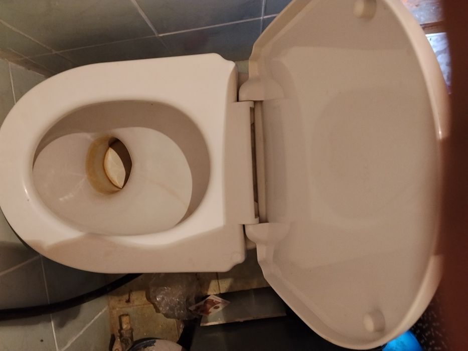 Унитаз бу.без поплавка.для строителей