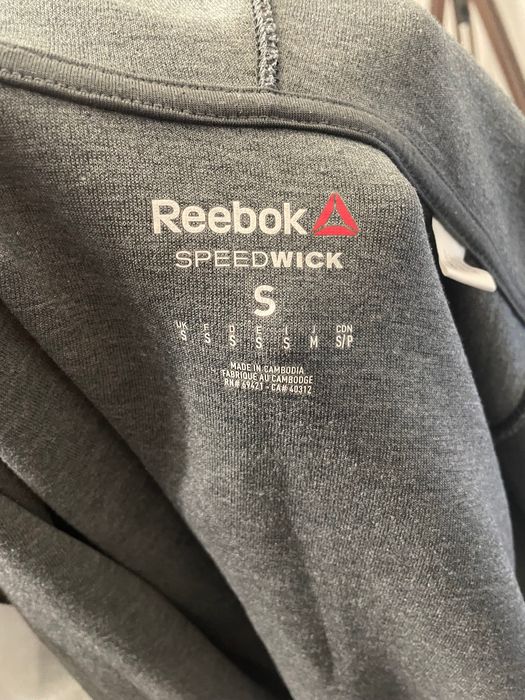 reebok горнище с качулка