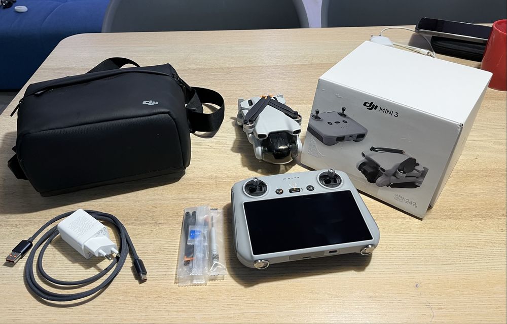 Дрон DJI mini 3