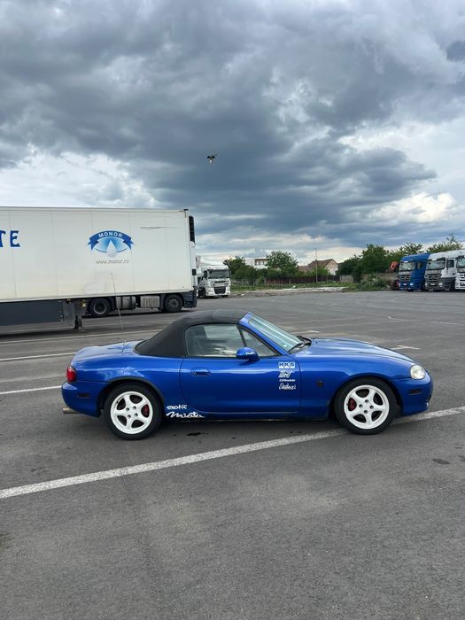 Mazda Mx5 NB.