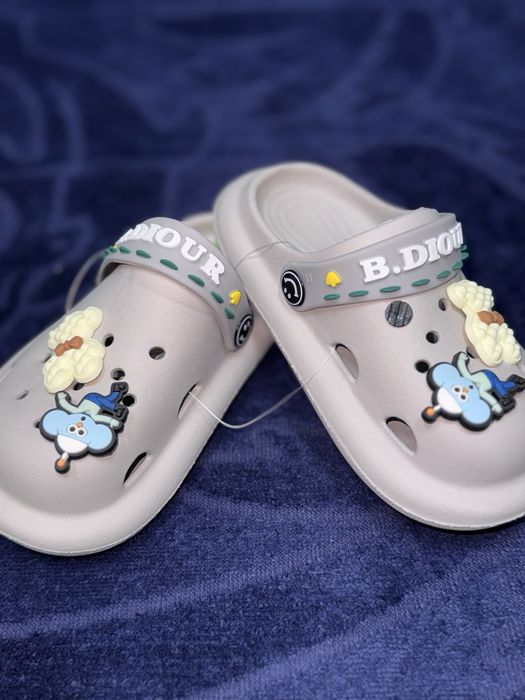 Crocs bolalar uchun.Yumshoq juda qulay