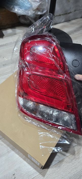 treker 1 zadniy stop fara premer tracer fara orqa fara chap taraf s