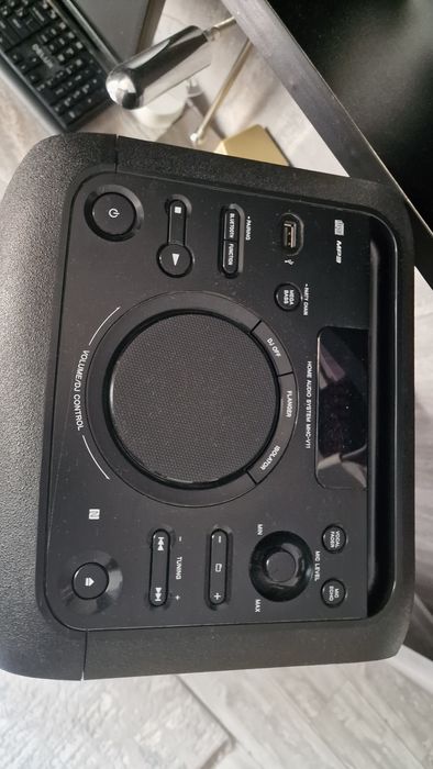 Музыкальный центр SONY