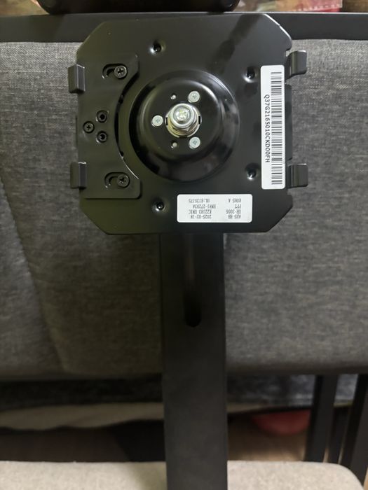 Vand monitor samsung Obyssey S24DG300EU model LS24DG300EUXEN + cablu HDMI