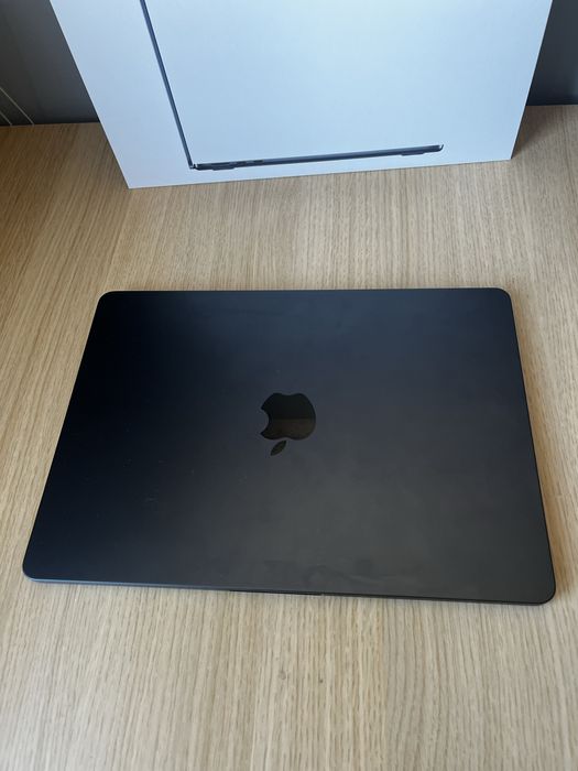Macbook Air 13 M3 Чип