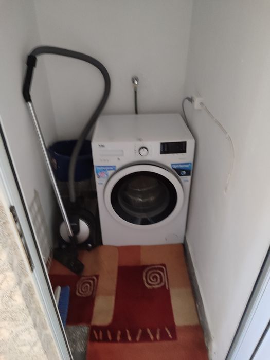 Давам тристаен апартамент под наем