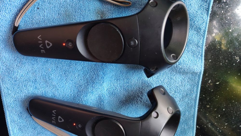 HTC Two (2) HTC Vive Virtual Reality VR Wand Controllers