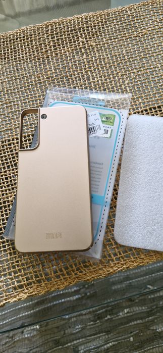 Vand husa ultra subtire gold pt Samsung galaxy S22 plus