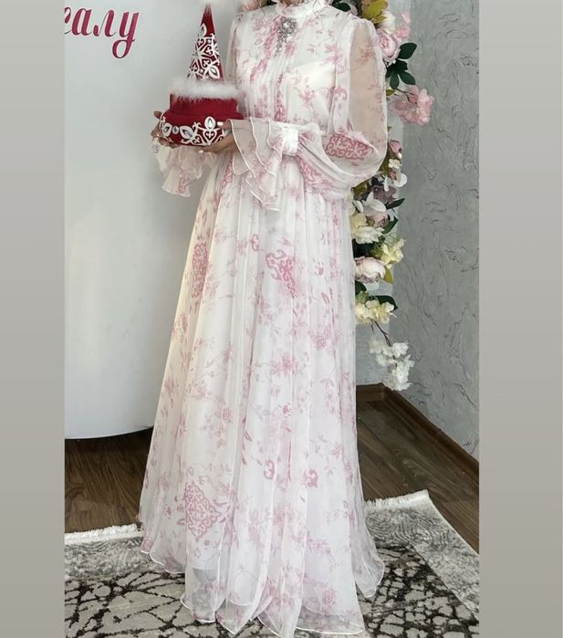 Нур-Шах көйлек - платья