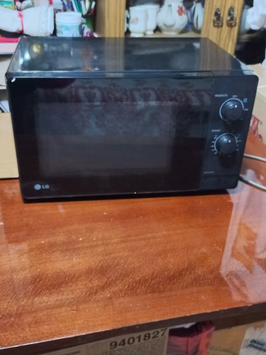 Посуда разная новая и микровалновка