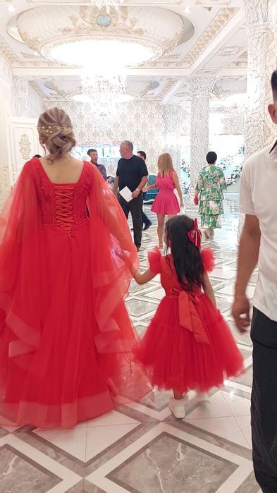 Продам шикарное платье, турецкого производства.