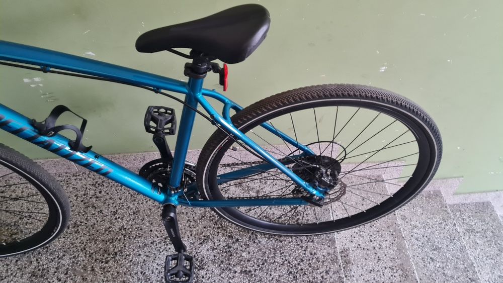 Продавам Specialized crosstrail 28 алуминиев велосипед/колело