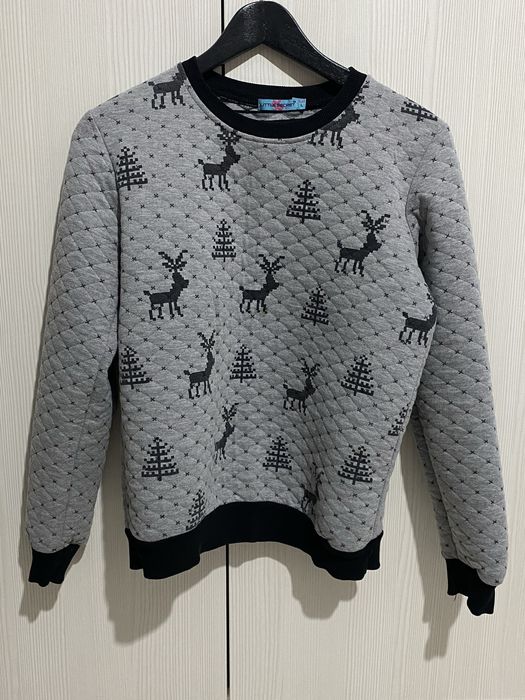 Продам юбку, футболку и кофту