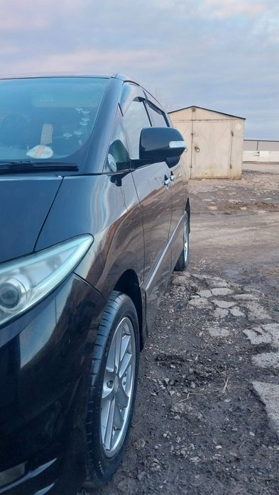 Toyota Estima 3.5 4WD