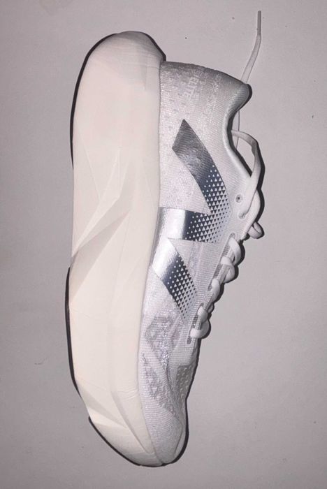 New Balance SC Elite v4