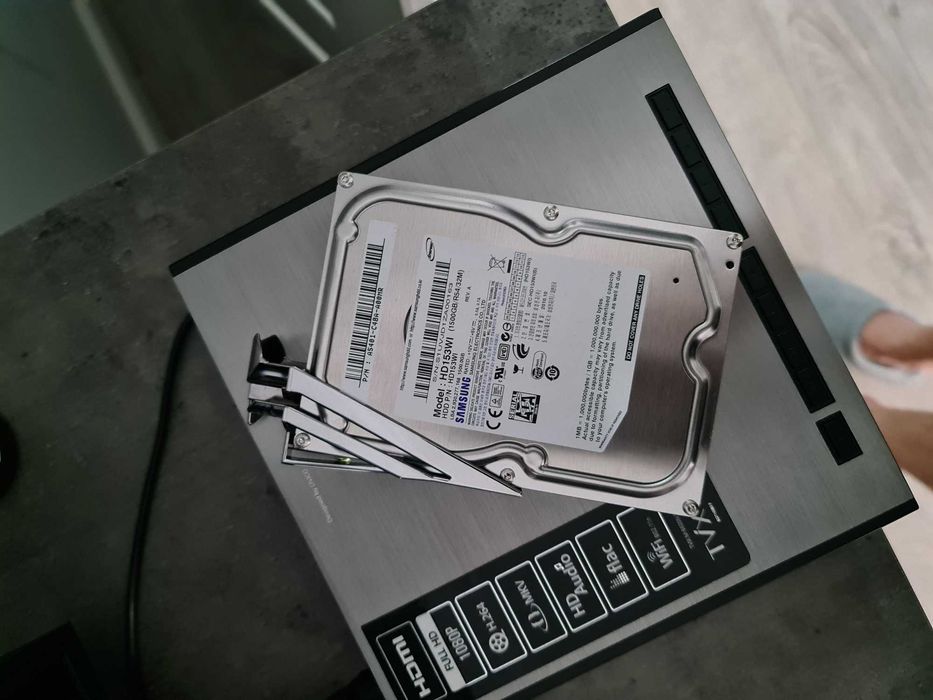 Multimedia Player TVIX by DVICO HD M-6600N cu HDD de 1.5 TB inclus.