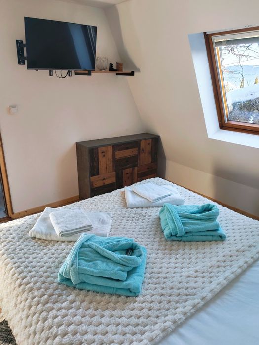 Cabana A frame cu jacuzzi in Mărișel