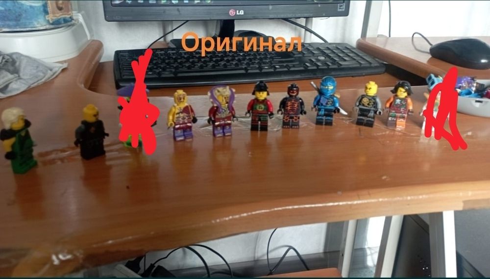 продам мини фигурки от разных наборов Лего