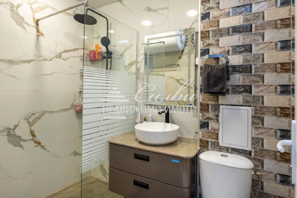 Продава се Мезонет в Шумен, Добруджански - 120 кв.м за 1600 €/кв.м - Снимка #6