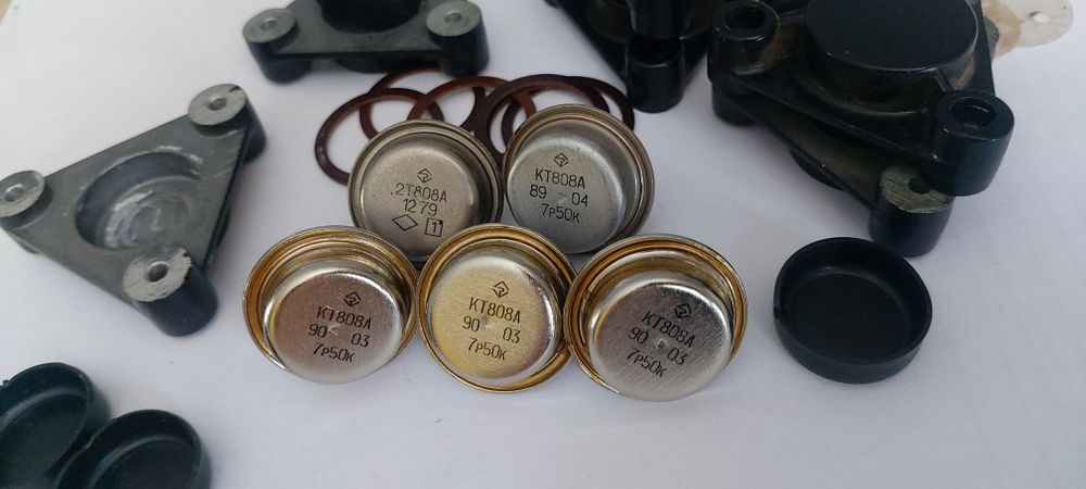 Транзисторы кт 808А