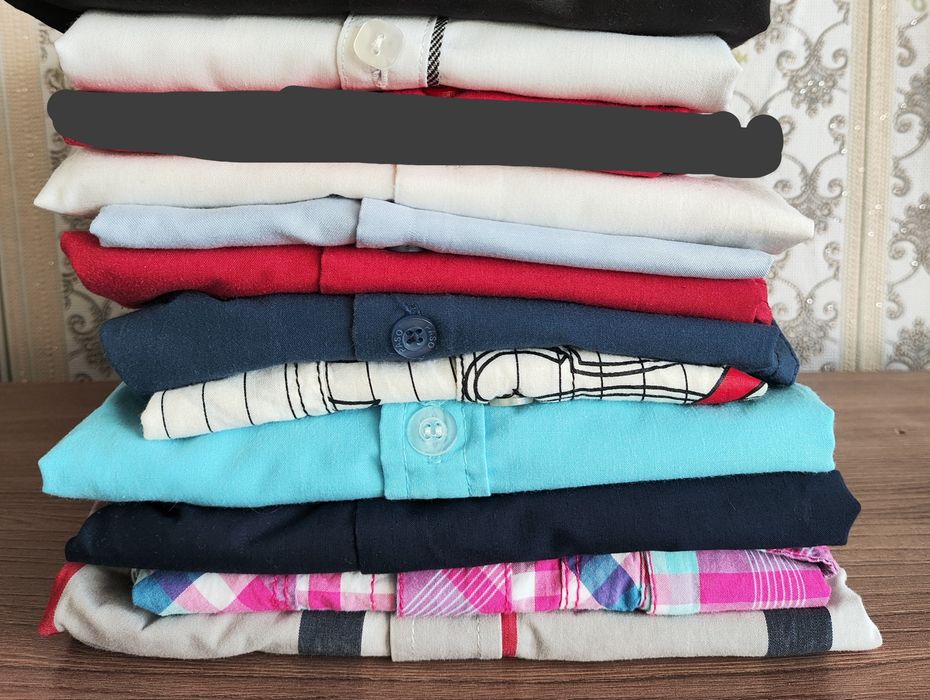 Продам рубашки на мальчика