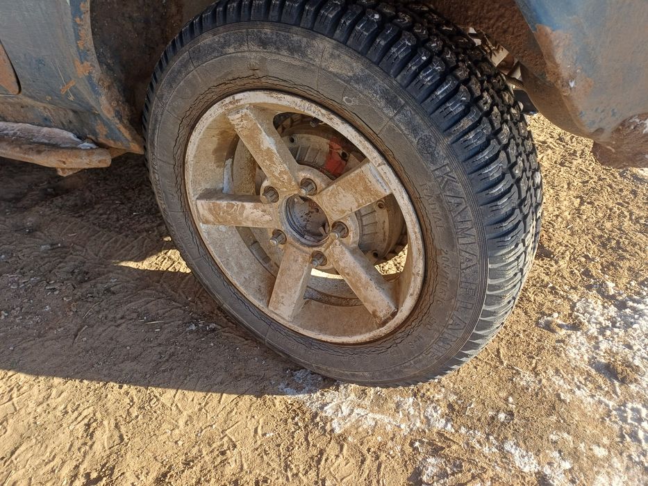 Нива сатылады обмен малға болады